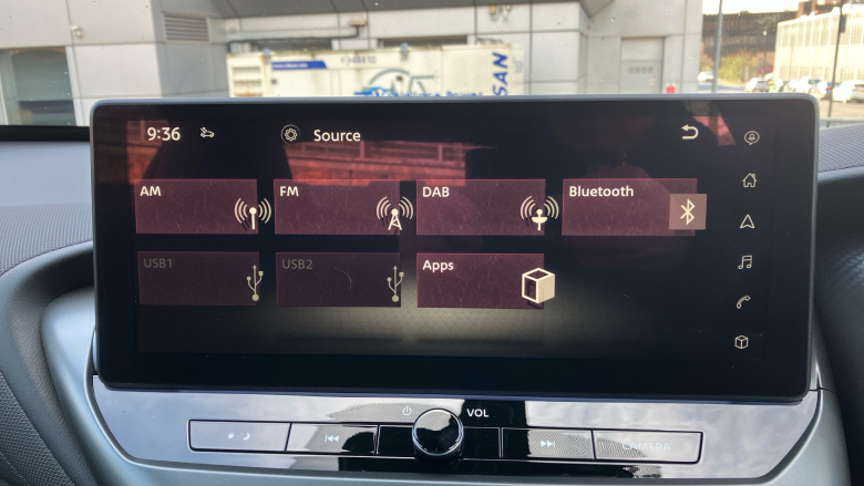 Nissan Juke 1.0 DiG-T N-Connecta 5dr Petrol Hatchback